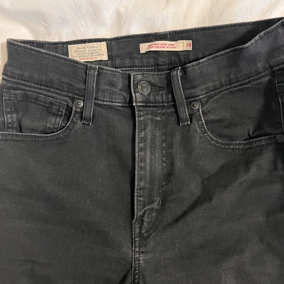 Levi’s- Mile High Super Skinny Jeans - Picture 2 of 3